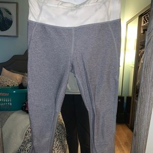 Lululemon crop leggings